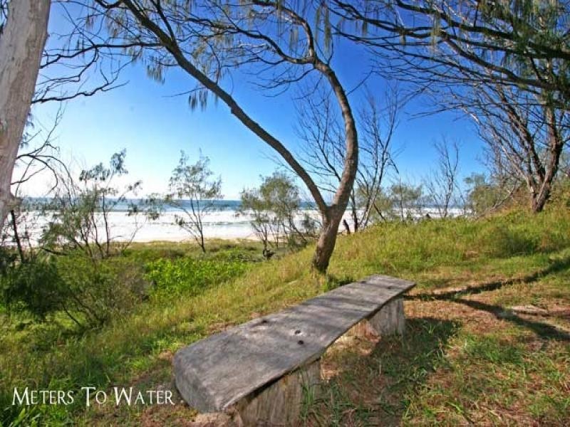 4 Elfran Avenue, Pottsville NSW 2489