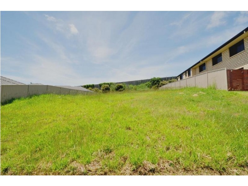 37 Newcastle Dr, Pottsville NSW 2489