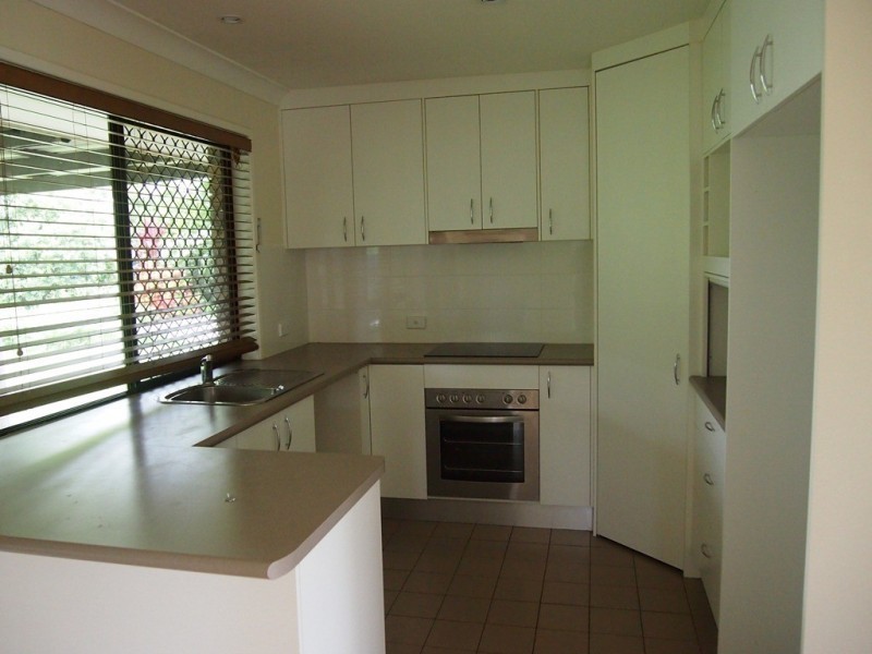 9 Sarah Court, Pottsville NSW 2489