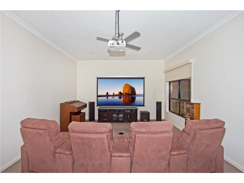 2 Benaud Place, Pottsville NSW 2489