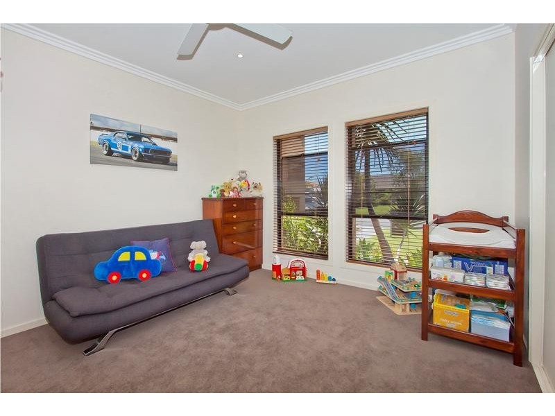 2 Benaud Place, Pottsville NSW 2489