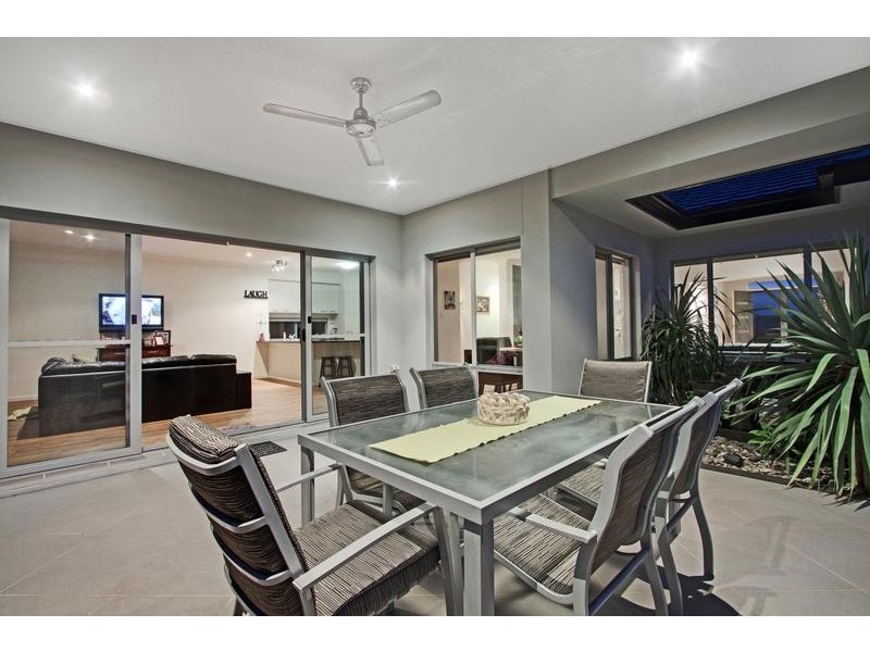 6 Narooma Street, Pottsville NSW 2489