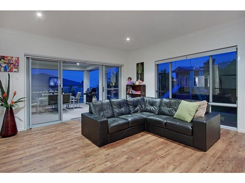 6 Narooma Street, Pottsville NSW 2489