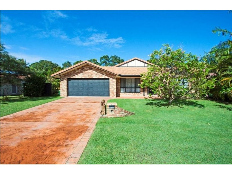 7 Kippax Place, Pottsville NSW 2489