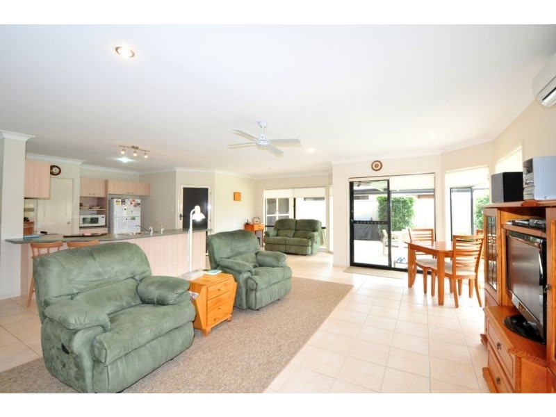 4 Moonee Street, Pottsville NSW 2489