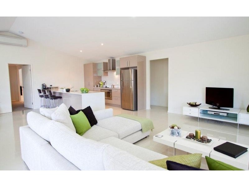 4 Newcastle Drive, Pottsville NSW 2489