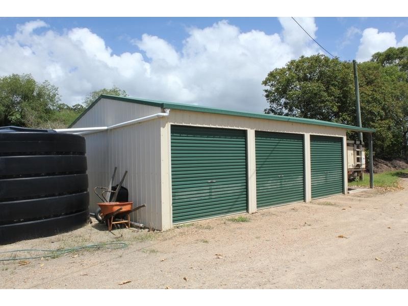 834 Pottsville Rd, Pottsville NSW 2489
