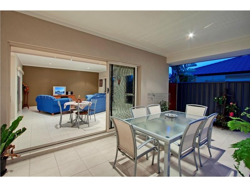 142 Overall Drive, Pottsville NSW 2489