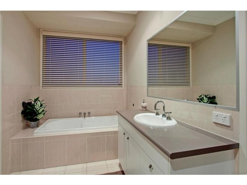 142 Overall Drive, Pottsville NSW 2489