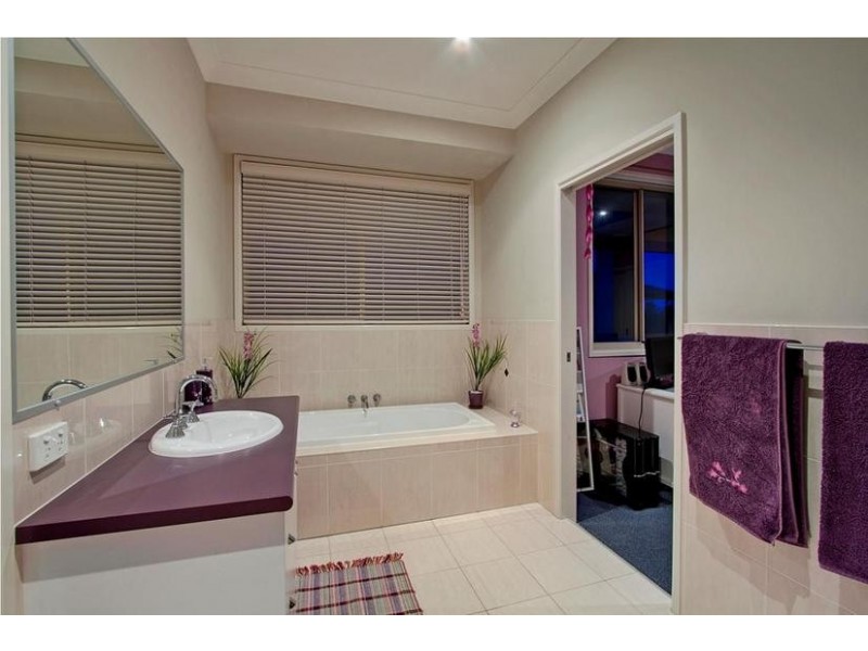 142 Overall Drive, Pottsville NSW 2489