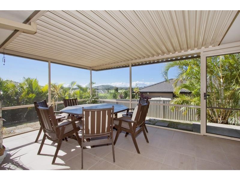 32 Newcastle Drive, Pottsville NSW 2489