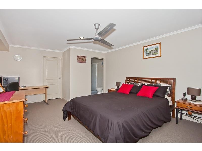 32 Newcastle Drive, Pottsville NSW 2489