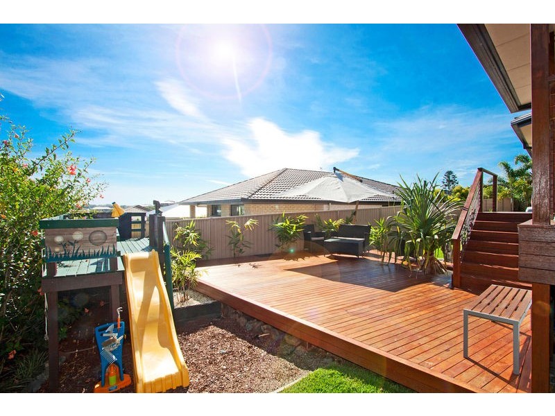 30 Newcastle Drive, Pottsville NSW 2489
