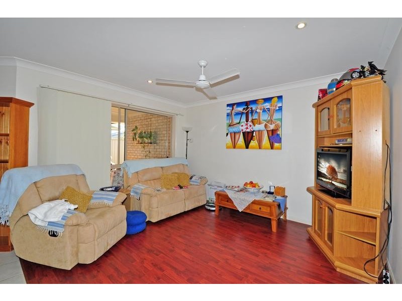 2/5 Tathra Street, Pottsville NSW 2489