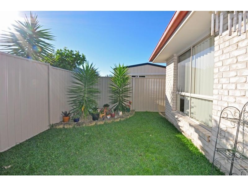 2/5 Tathra Street, Pottsville NSW 2489