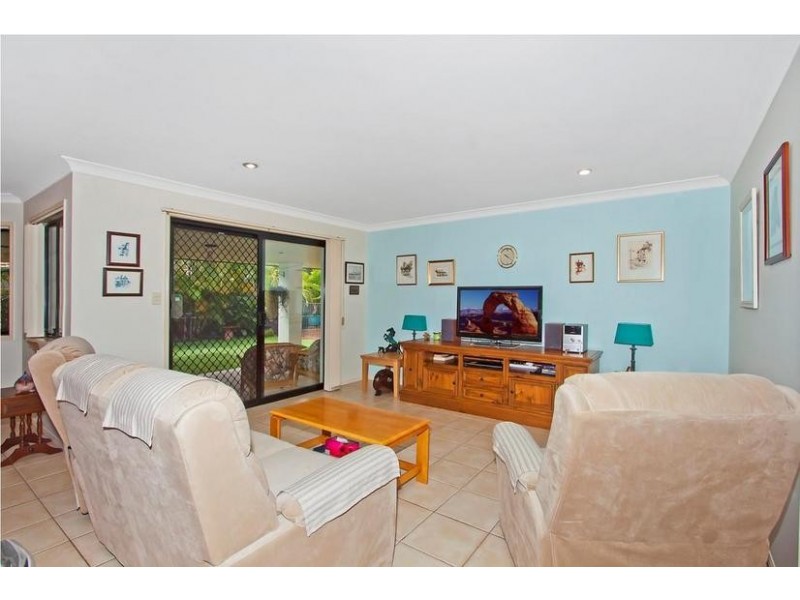7 Kippax Place, Pottsville NSW 2489