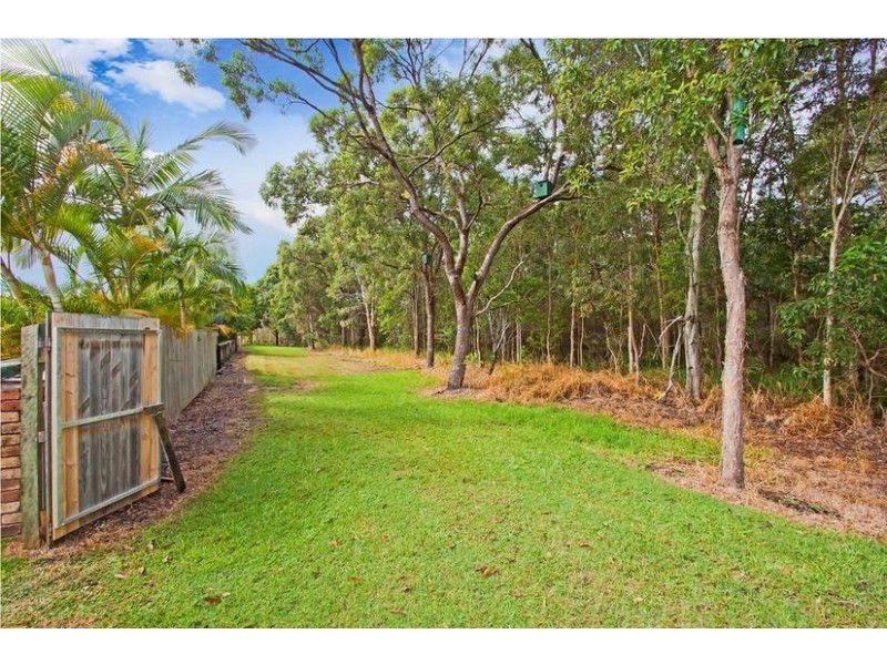7 Kippax Place, Pottsville NSW 2489