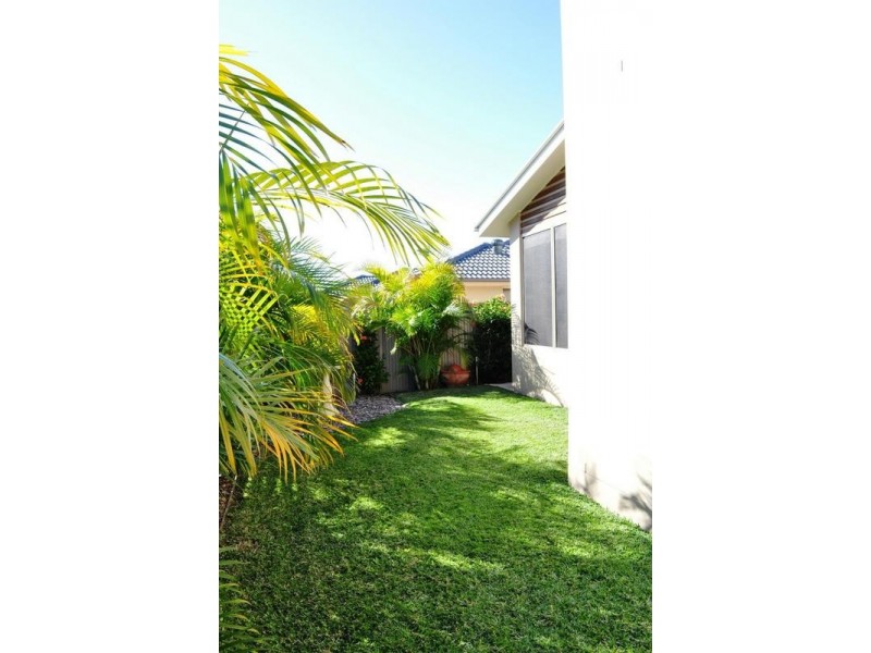 1/6 Arrawarra Street, Pottsville NSW 2489