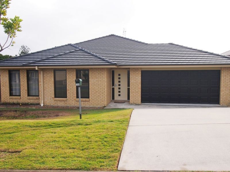 109 Newcastle Drive, Pottsville Beach NSW 2489