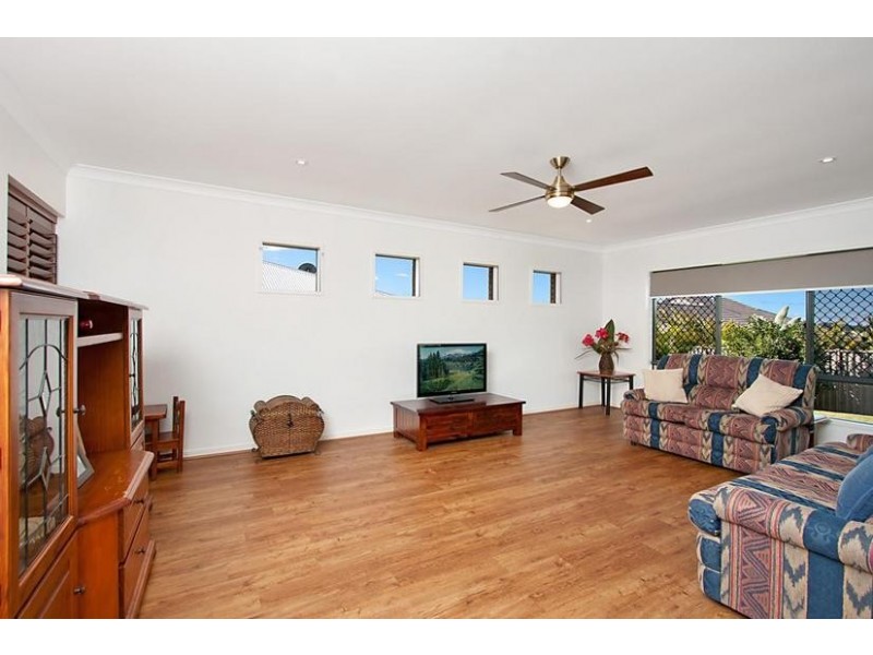 44 Lennox Circuit, Pottsville NSW 2489