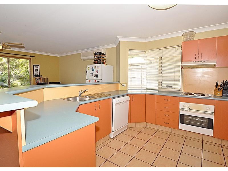 8 Muskheart Circuit, Pottsville NSW 2489