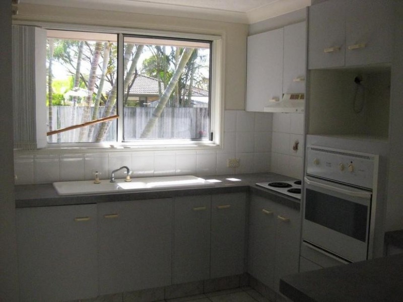 1/3 Kippax Place, Pottsville NSW 2489