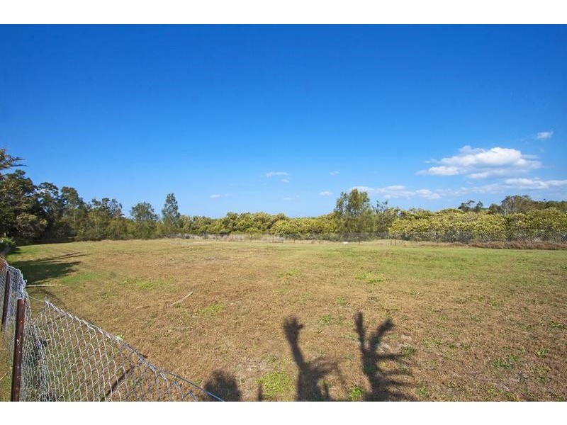 14 Creek Street, Hastings Point NSW 2489