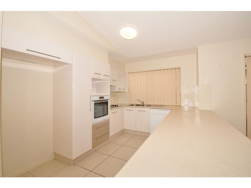 2/70 Lennox Circuit, Pottsville NSW 2489