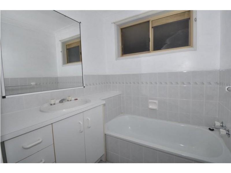 1/6 Andrew Avenue, Pottsville NSW 2489