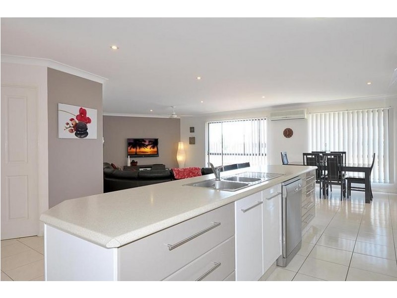 2/26 Lennox Circuit, Pottsville NSW 2489