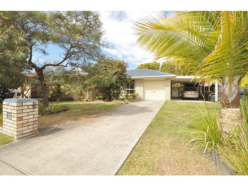 37 Mckenzie Avenue, Pottsville NSW 2489