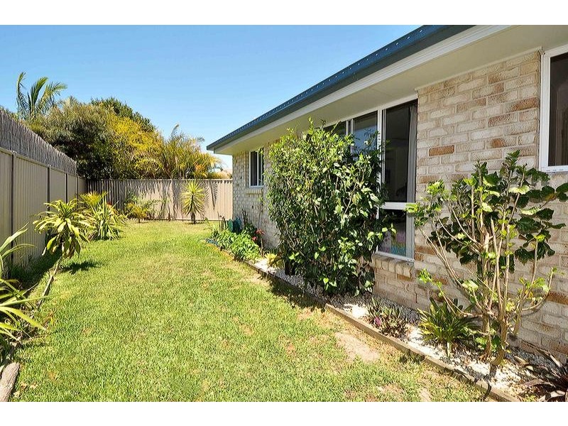 2/2 Iluka Court, Pottsville NSW 2489