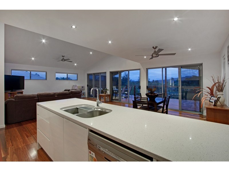 113 Newcastle Drive, Pottsville NSW 2489