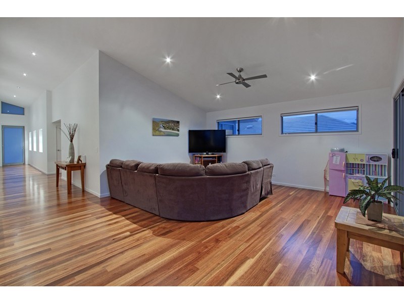 113 Newcastle Drive, Pottsville NSW 2489