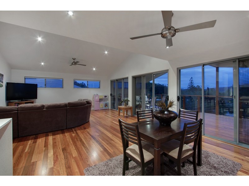 113 Newcastle Drive, Pottsville NSW 2489