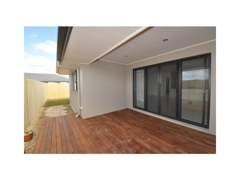 5 Hassett Drive, Pottsville NSW 2489