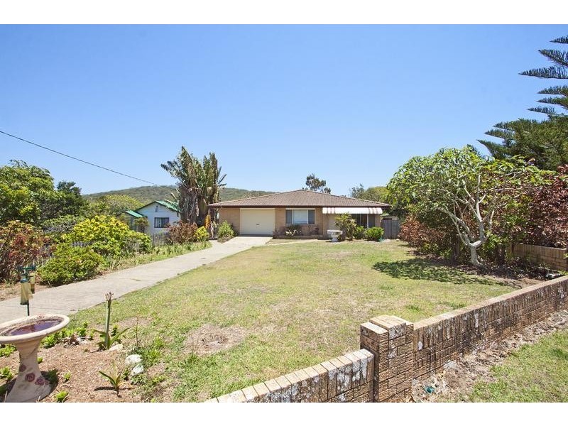 5 Young Street, Hastings Point NSW 2489