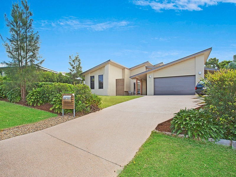 6 Kiama Street, Pottsville NSW 2489