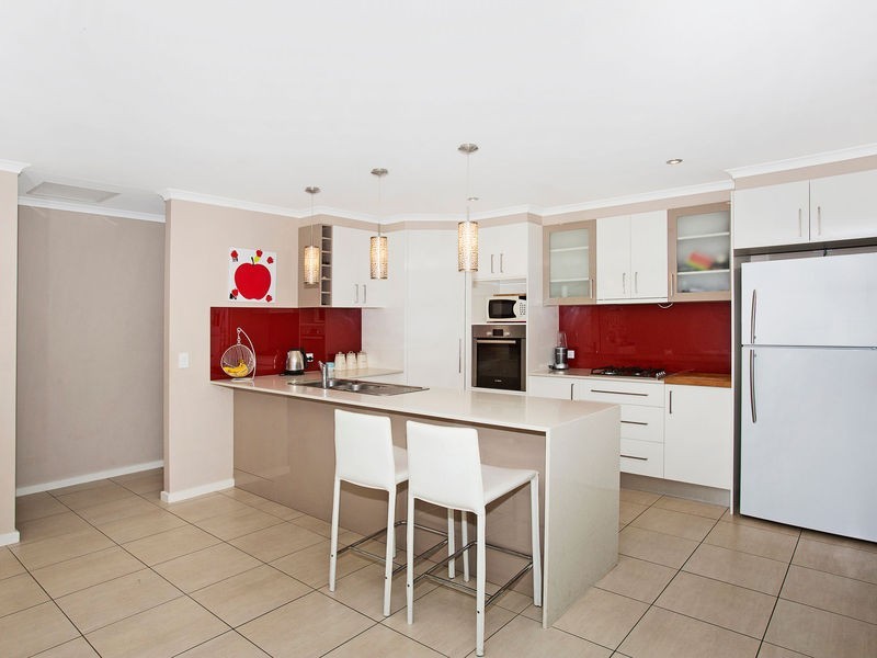 6 Kiama Street, Pottsville NSW 2489