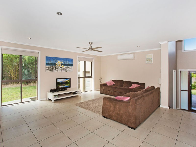 6 Kiama Street, Pottsville NSW 2489