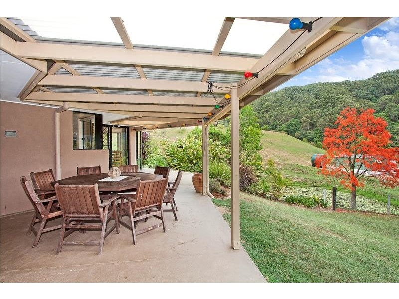 31 Yalambee Avenue, Pottsville NSW 2489