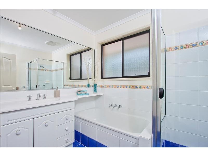 31 Yalambee Avenue, Pottsville NSW 2489