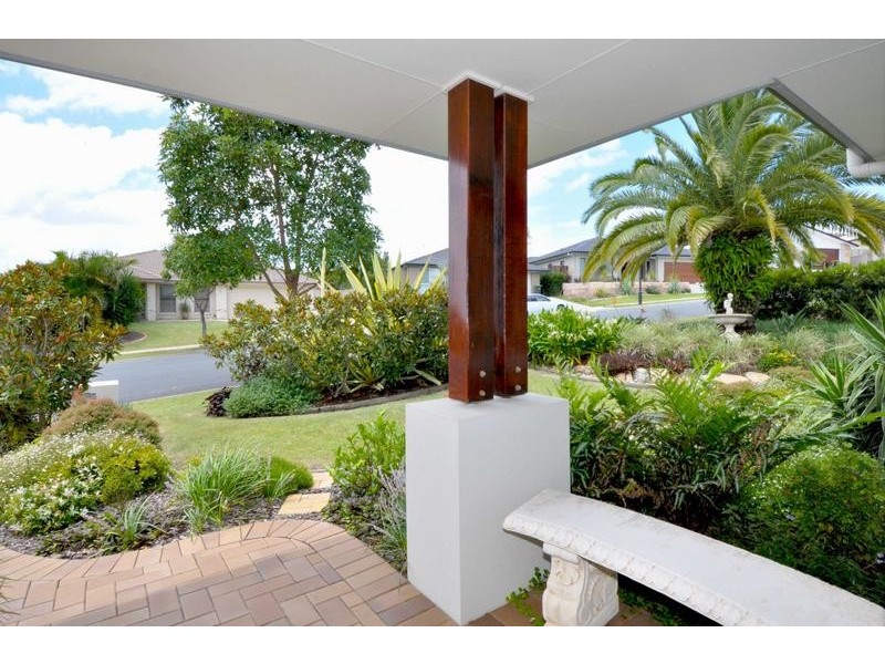 20 Lennox Circuit, Pottsville NSW 2489