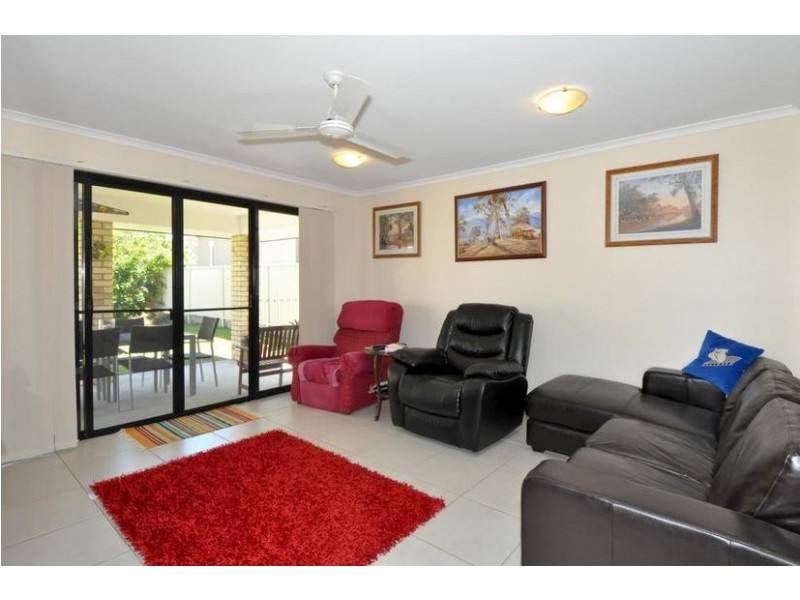 2/6 Sugar Glider Drive, Pottsville NSW 2489