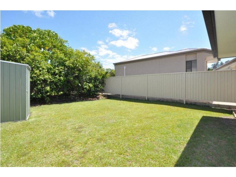 2/6 Sugar Glider Drive, Pottsville NSW 2489