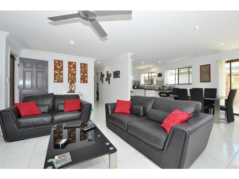 12 Poinciana Avenue, Cabarita Beach NSW 2488