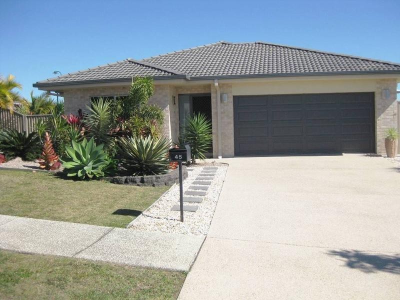 45 Lennox Circuit, Pottsville NSW 2489