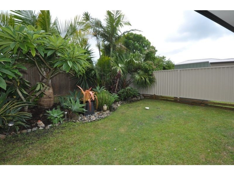 1/6 Sugar Glider Drive, Pottsville NSW 2489