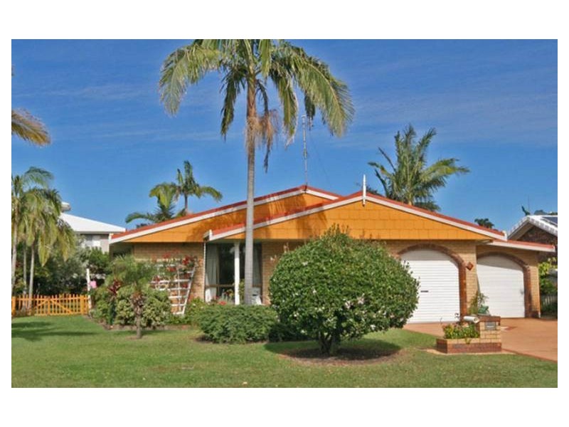 4 Victoria Avenue, Pottsville NSW 2489