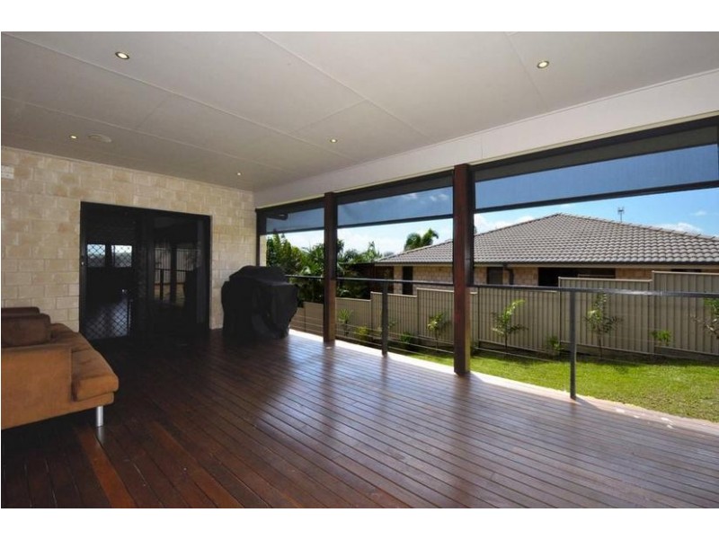 6 Mylestom Circle, Pottsville NSW 2489